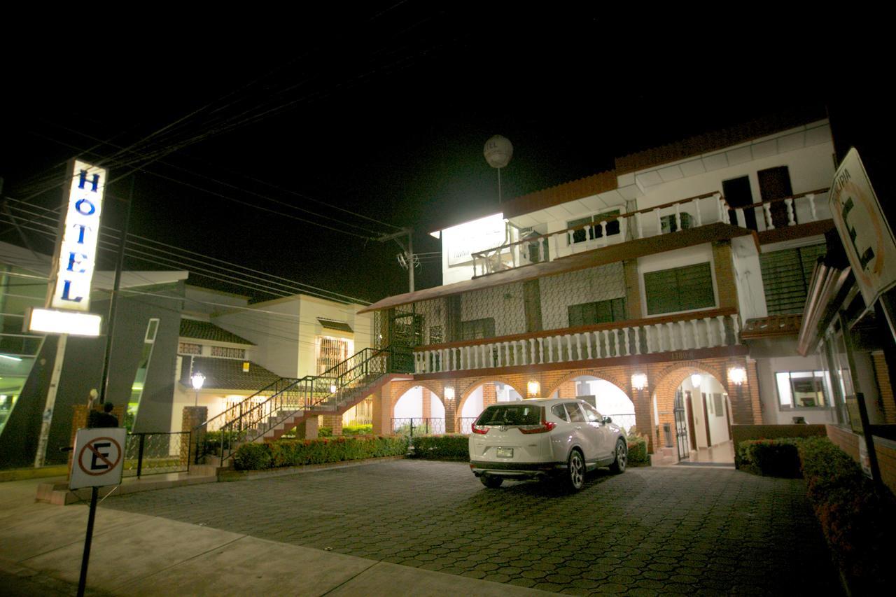Hotel Maria De Lourdes Tuxtepec Экстерьер фото